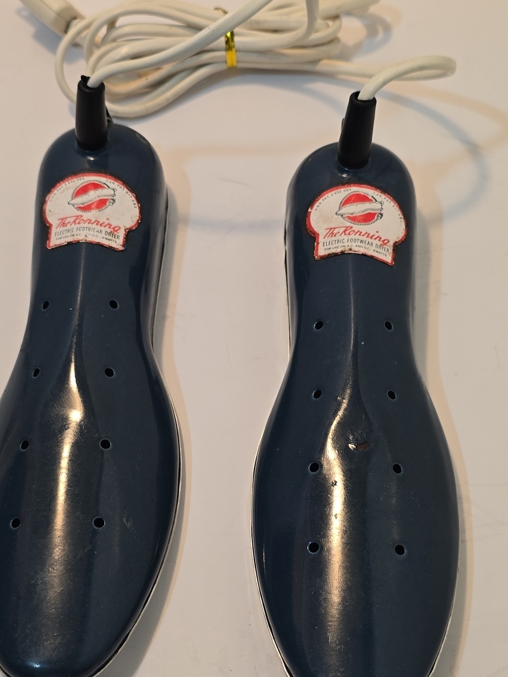 The Ronning  Navy Electric Shoe Dryer / Deodorizer